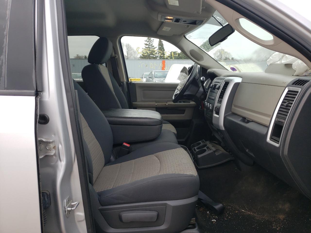 Photo 5 from auction – 2012 DODGE RAM 1500 S with VIN 1C6RD7LT2CS125964