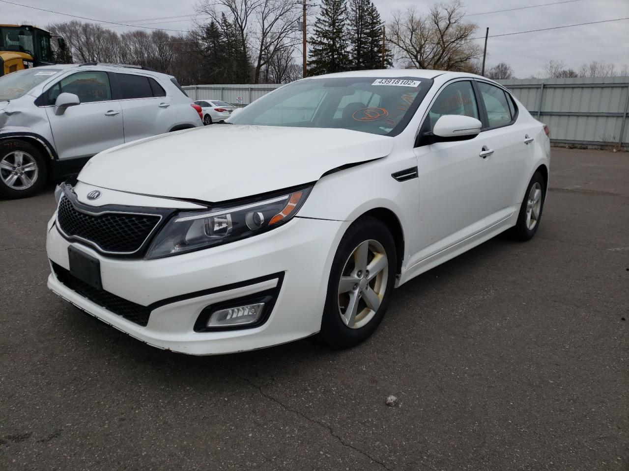Photo 2 from auction – 2014 KIA OPTIMA LX with VIN KNAGM4A73E5495629