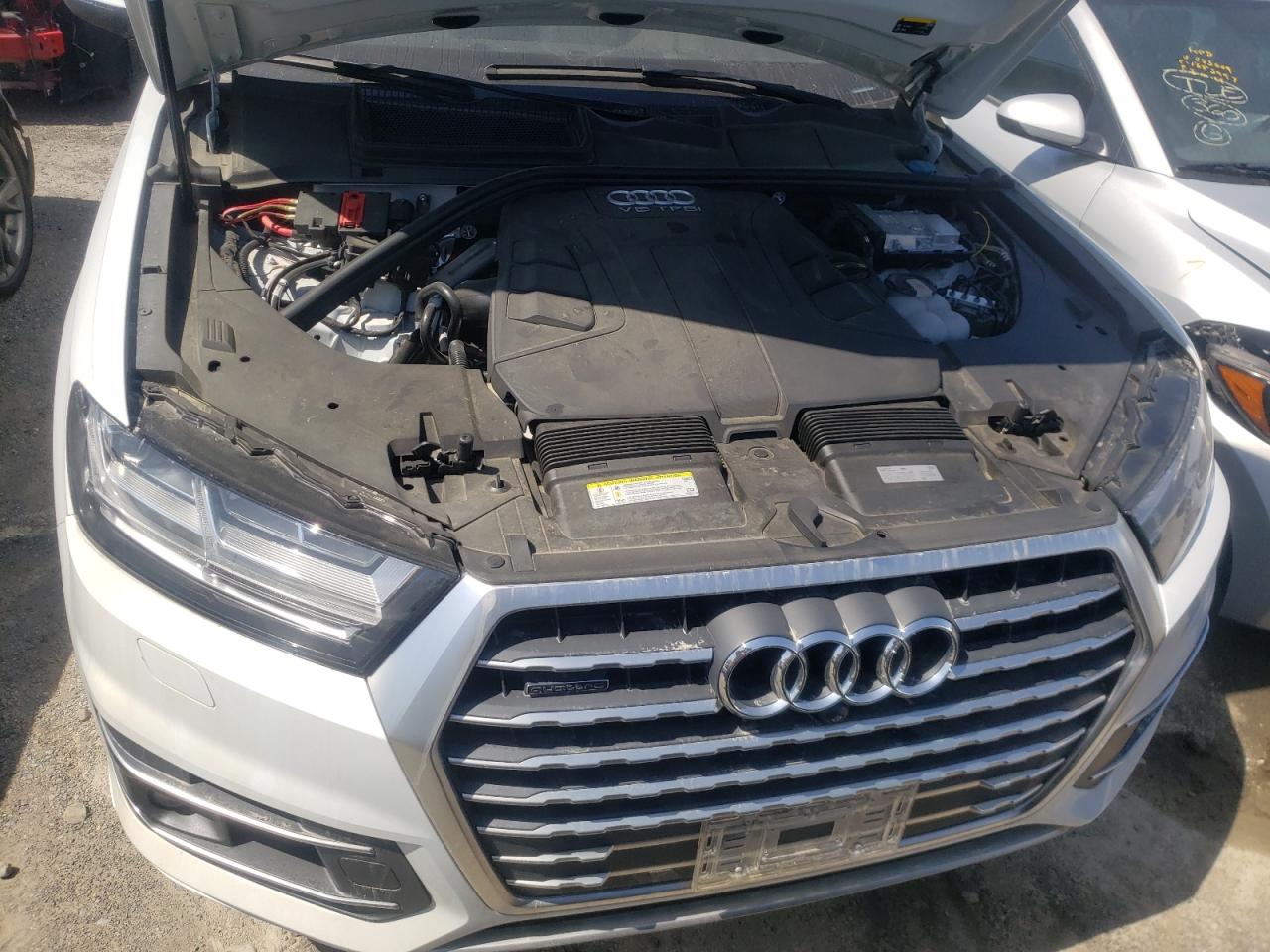 Photo 7 from auction – 2019 AUDI Q7 PREMIUM with VIN WA1LAAF77KD009806