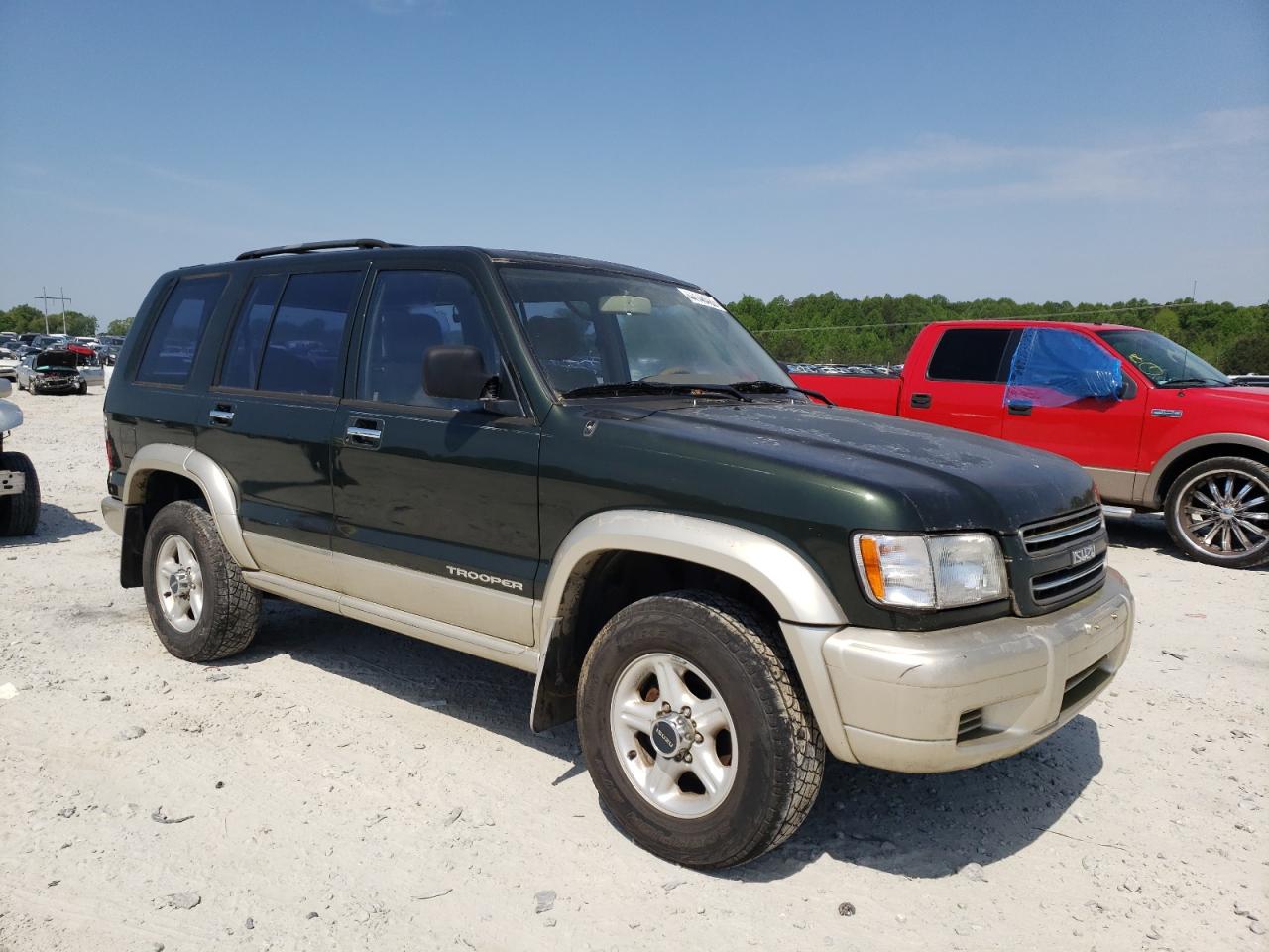 ISUZU TROOPER S 2000 with VIN JACDJ58X4Y7J16784 - Photo from auction