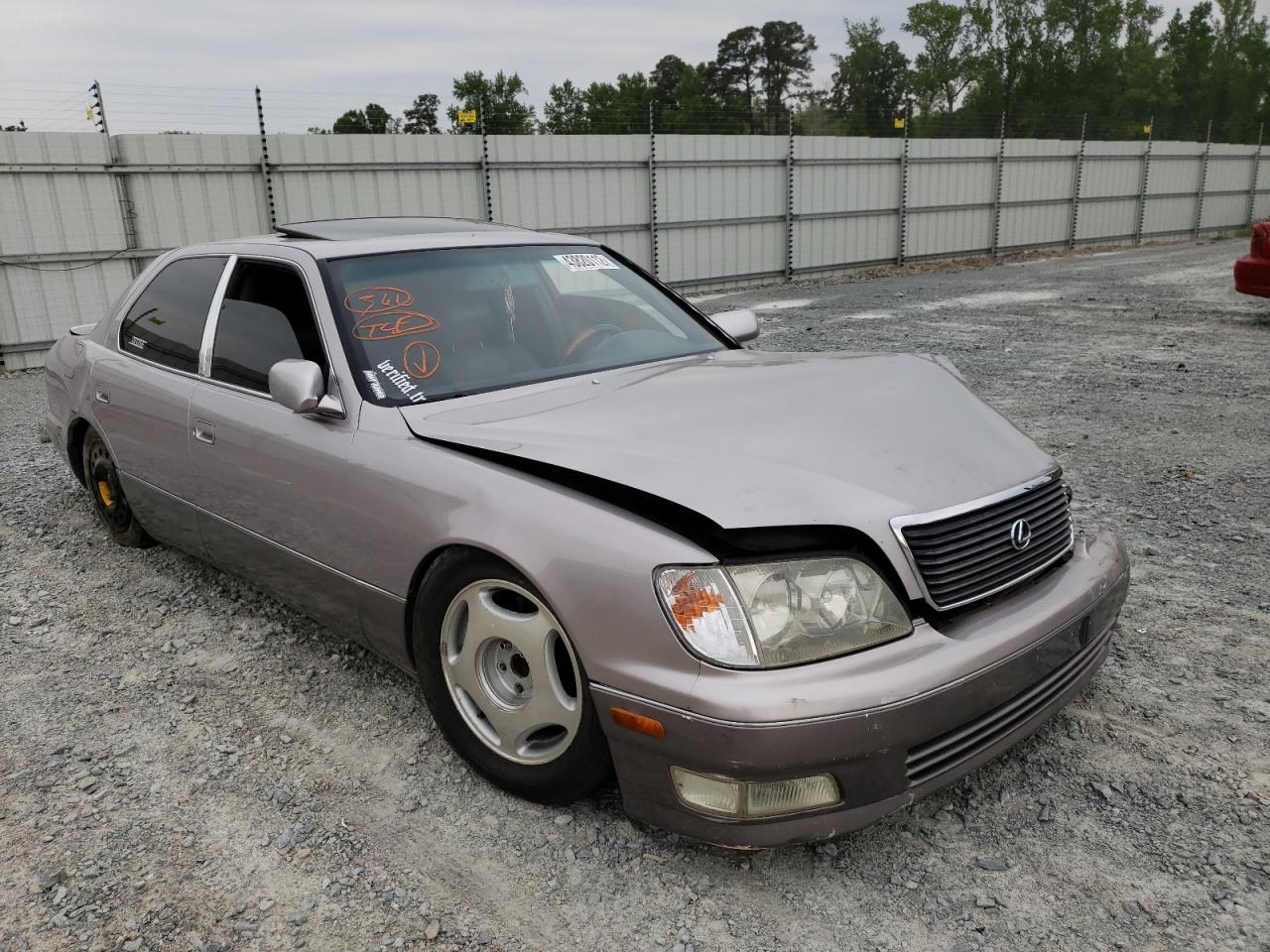 LEXUS LS 400 1999 with VIN JT8BH28F0X0147272 - Photo from auction