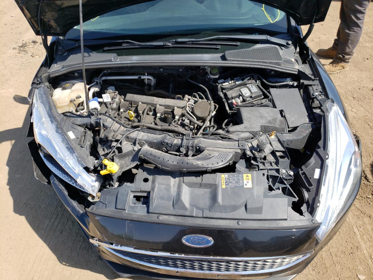 Photo 7 from auction – 2015 FORD FOCUS SE with VIN 1FADP3F25FL383096