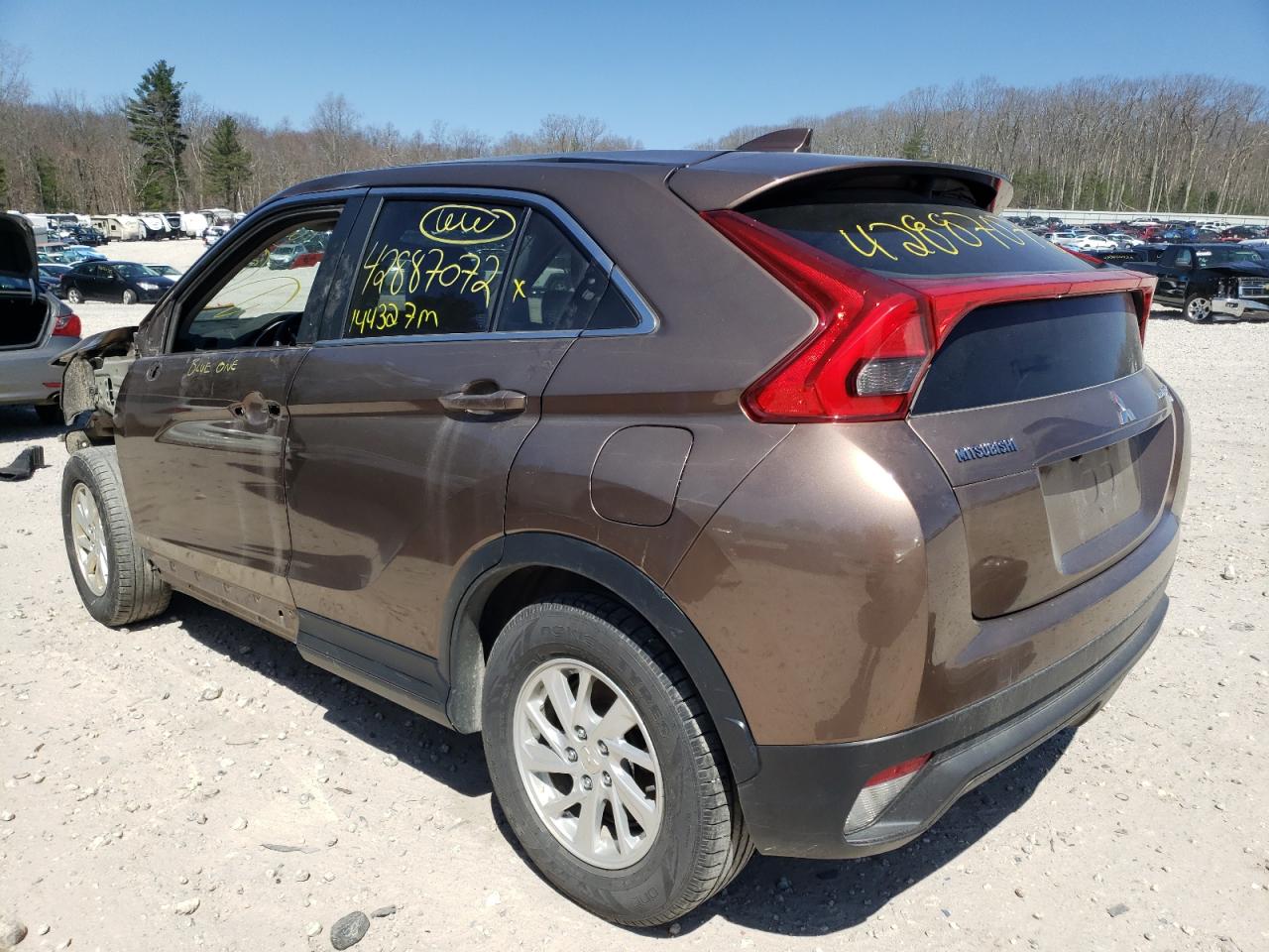Photo 3 from auction – 2019 MITSUBISHI ECLIPSE CR with VIN JA4AT3AA3KZ028596