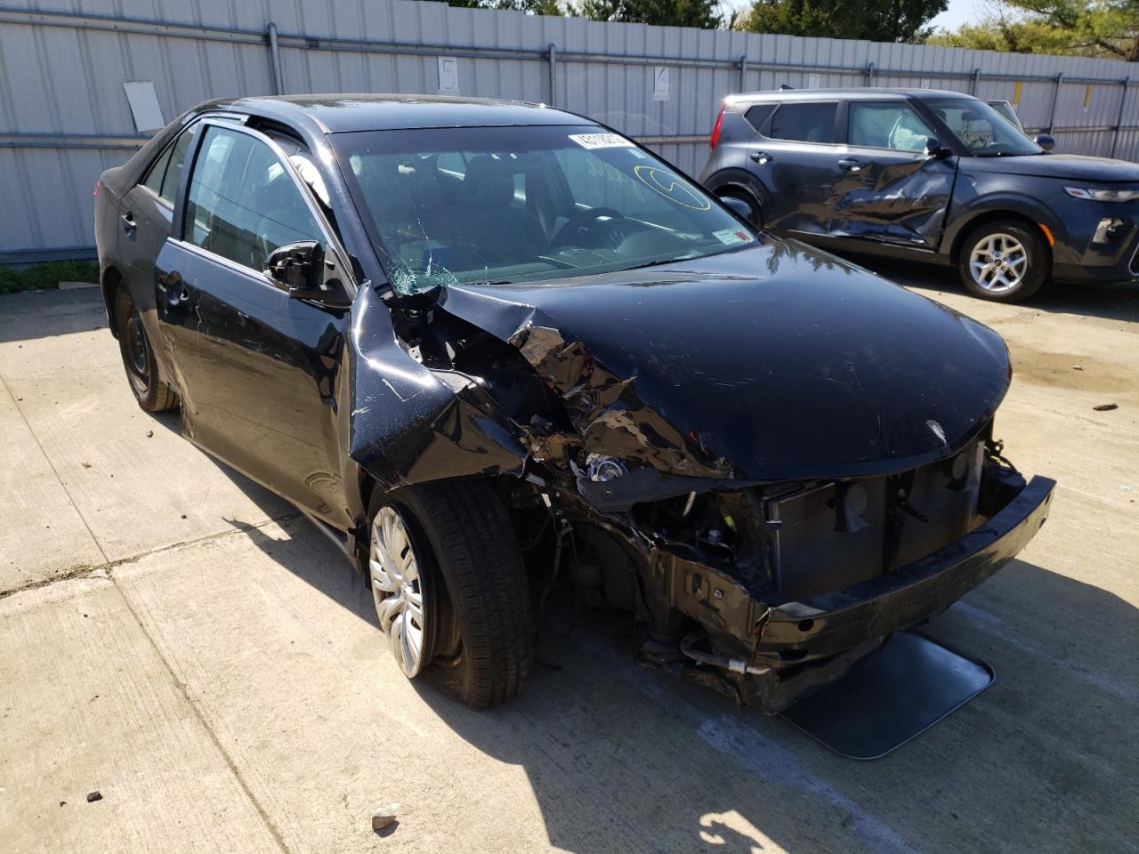 TOYOTA CAMRY L 2014 with VIN 4T4BF1FK4ER361593 - Photo from auction
