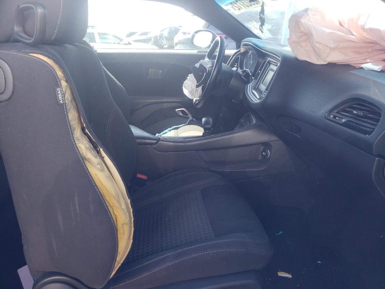 Photo 5 from auction – 2016 DODGE CHALLENGER with VIN 2C3CDZAG8GH231756