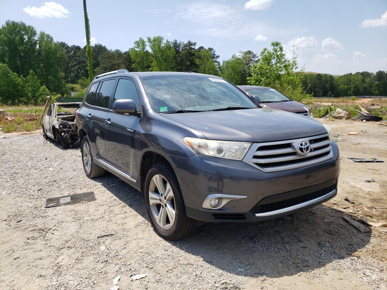 TOYOTA HIGHLANDER 2013 with VIN 5TDYK3EH7DS099853 - Photo from auction