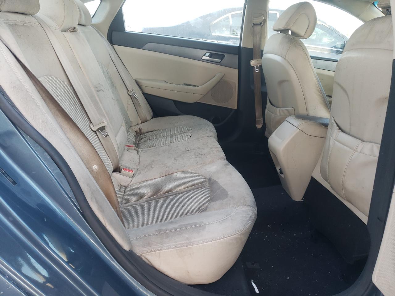 Photo 6 from auction – 2015 HYUNDAI SONATA SE with VIN 5NPE24AF1FH106589