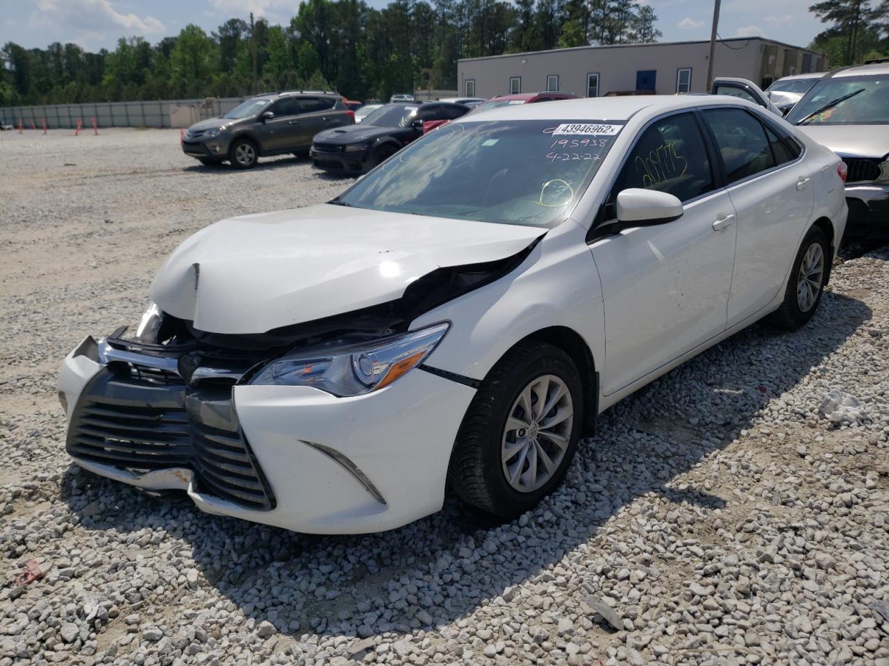 Photo 2 from auction – 2015 TOYOTA CAMRY LE with VIN 4T1BF1FK8FU894137