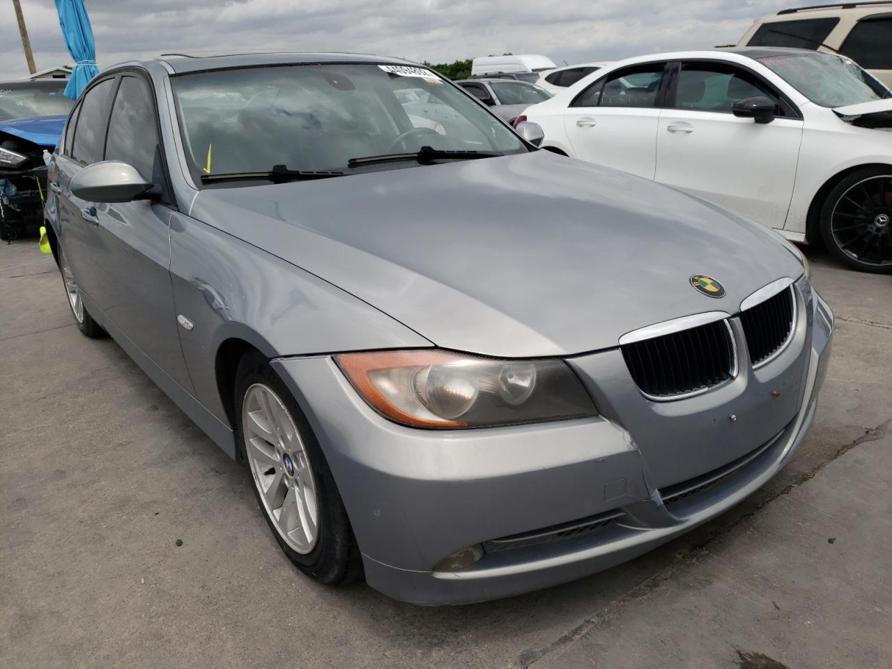 BMW 325 I 2006 with VIN WBAVB13576KX42144 - Photo from auction