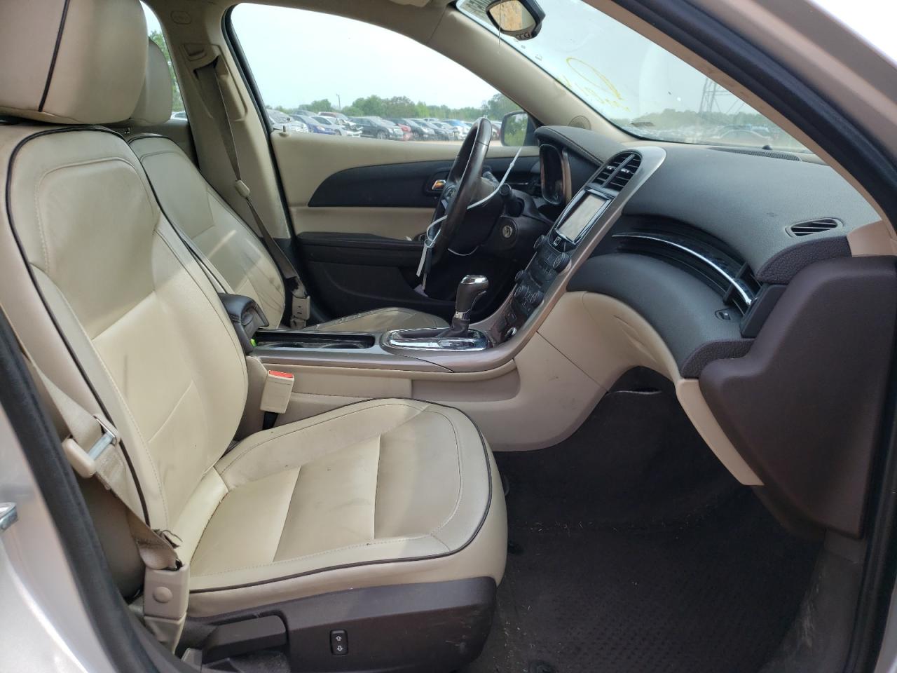 Photo 5 from auction – 2013 CHEVROLET MALIBU 2LT with VIN 1G11F5RR7DF117135