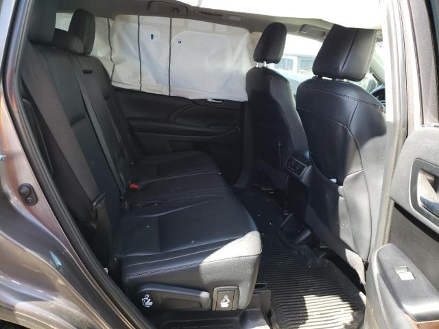 Photo 6 from auction – 2019 TOYOTA HIGHLANDER with VIN 5TDJZRFH0KS581964