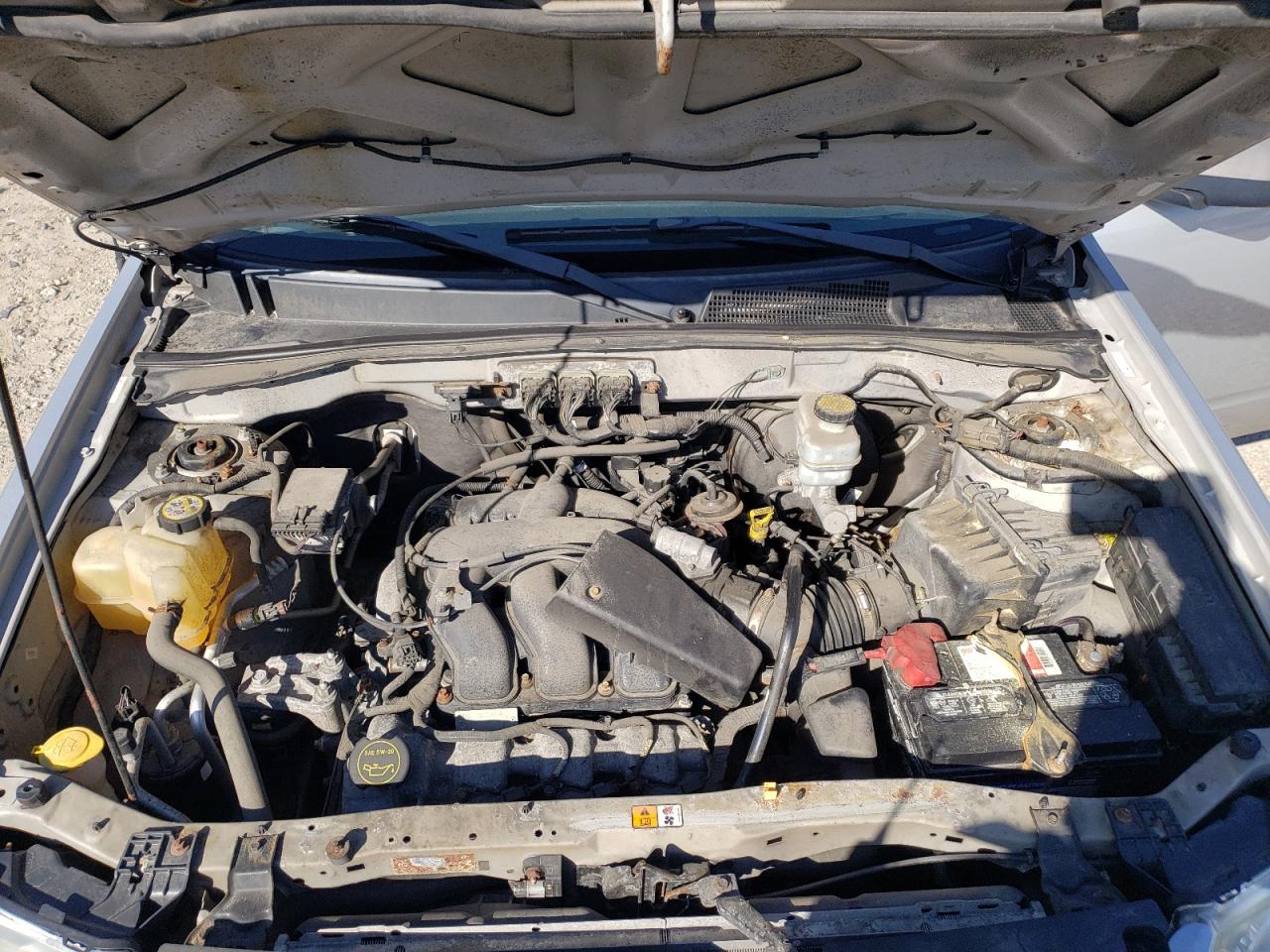 Photo 7 from auction – 2008 FORD ESCAPE XLT with VIN 1FMCU93118KA96775