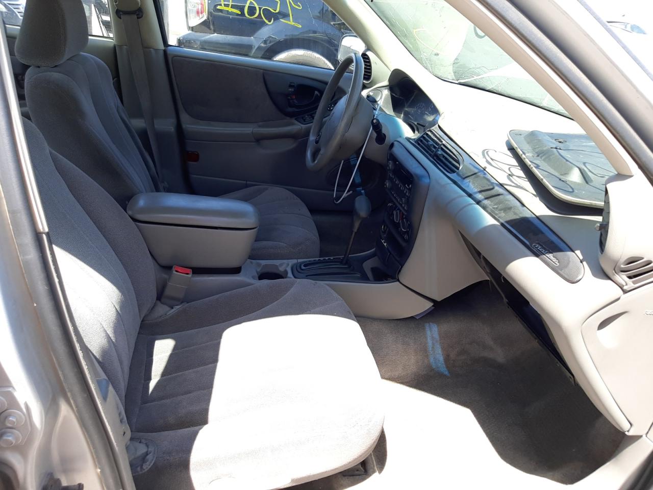 Photo 5 from auction – 2002 CHEVROLET MALIBU with VIN 1G1ND52J42M693348