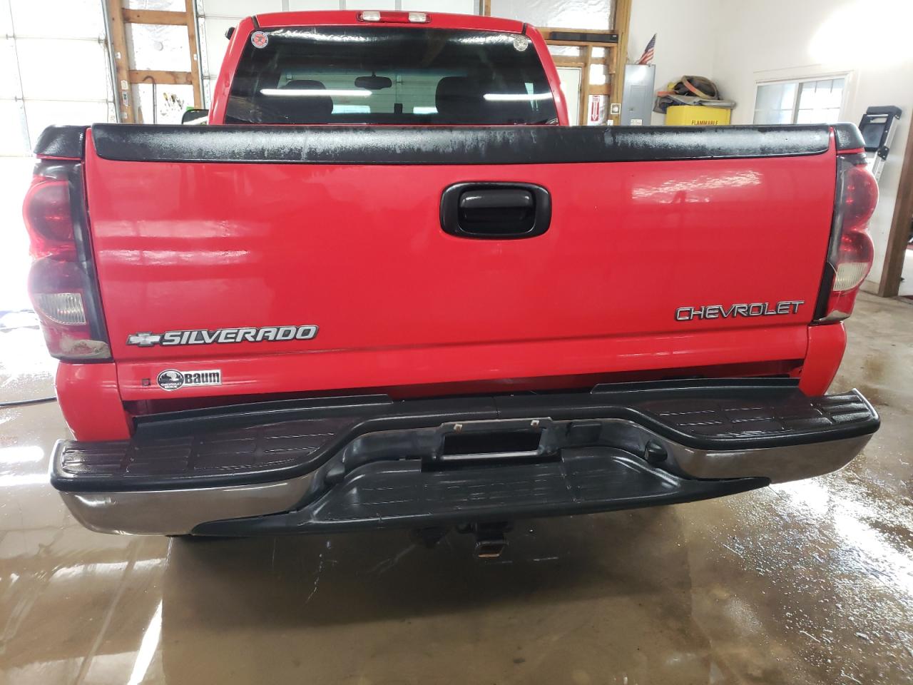 Photo 9 from auction – 2004 CHEVROLET SILVERADO with VIN 1GCHK29U74E100491