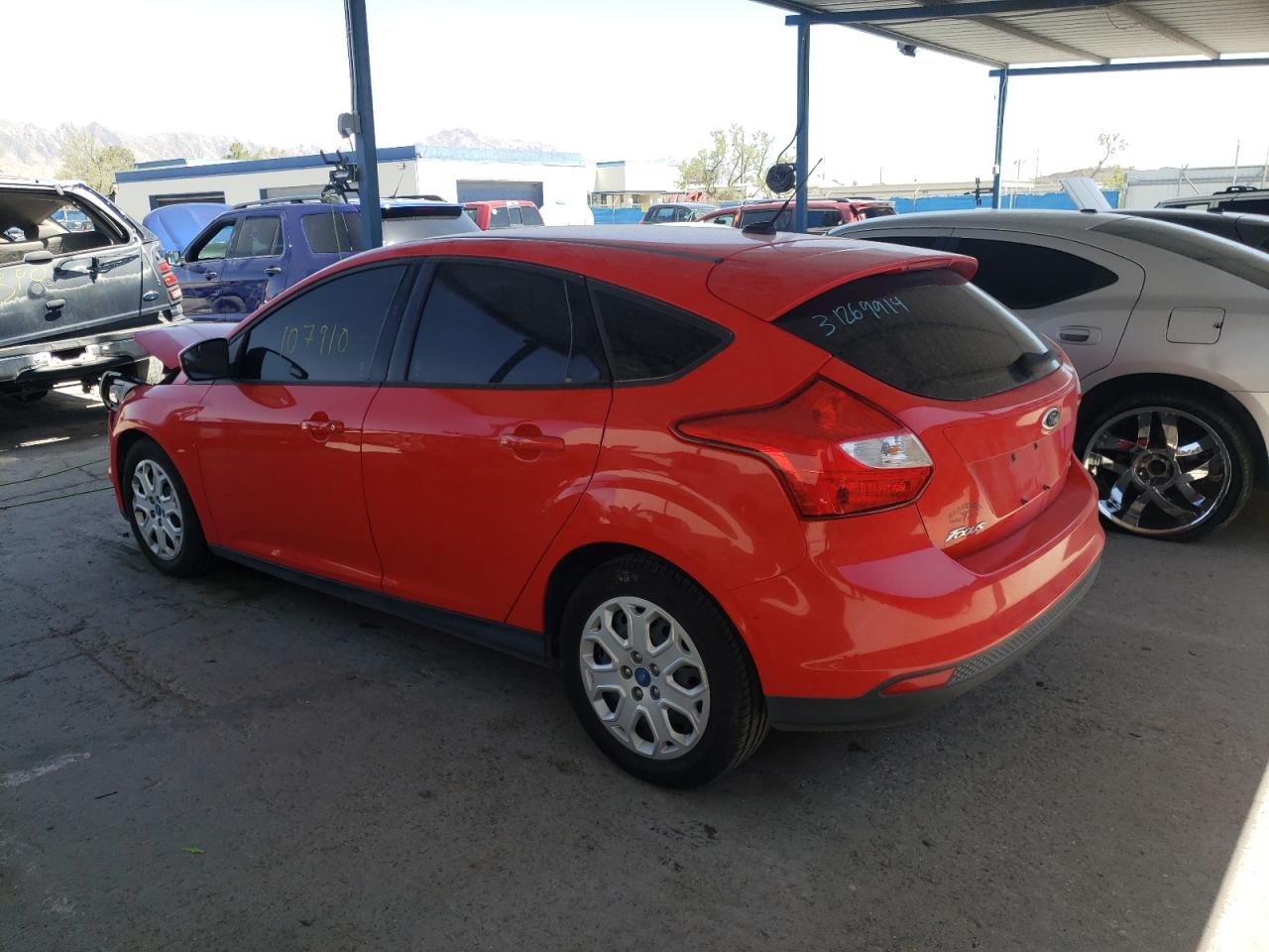 Photo 3 from auction – 2012 FORD FOCUS SE with VIN 1FAHP3K23CL112038