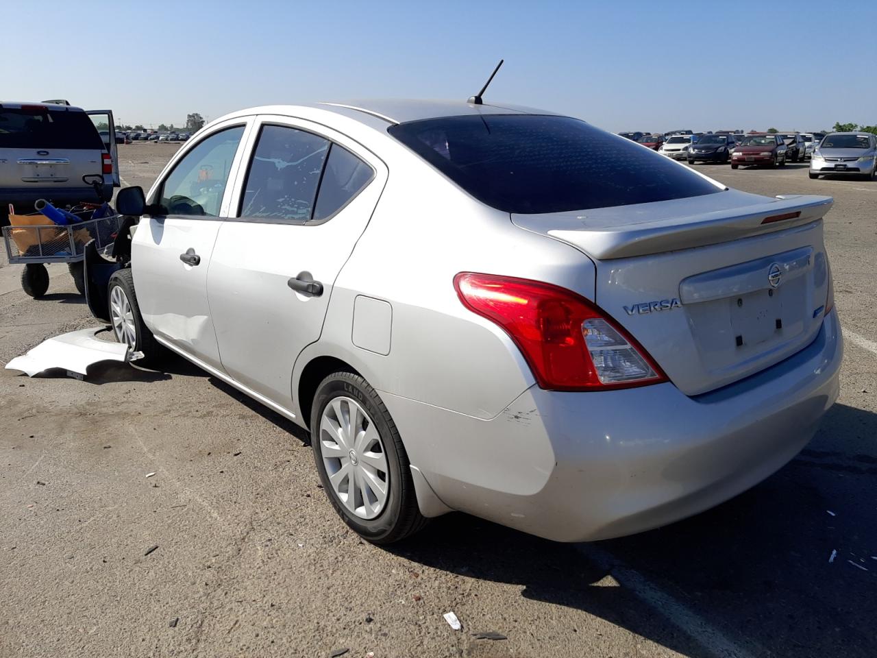 Photo 3 from auction – 2014 NISSAN VERSA S with VIN 3N1CN7AP6EL815142