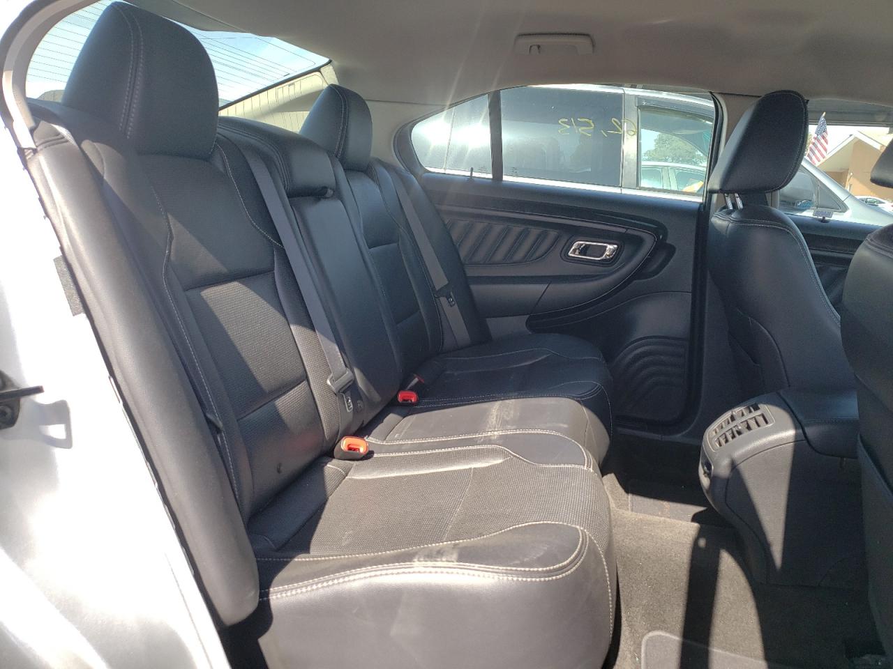 Photo 6 from auction – 2012 FORD TAURUS LIM with VIN 1FAHP2FW8CG103223
