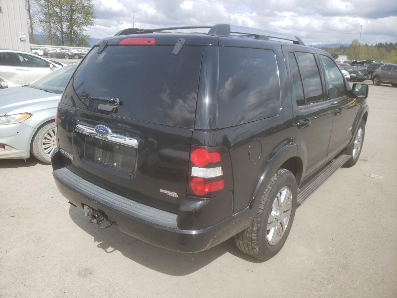 Photo 4 from auction – 2007 FORD EXPLORER L with VIN 1FMEU75887UA98033