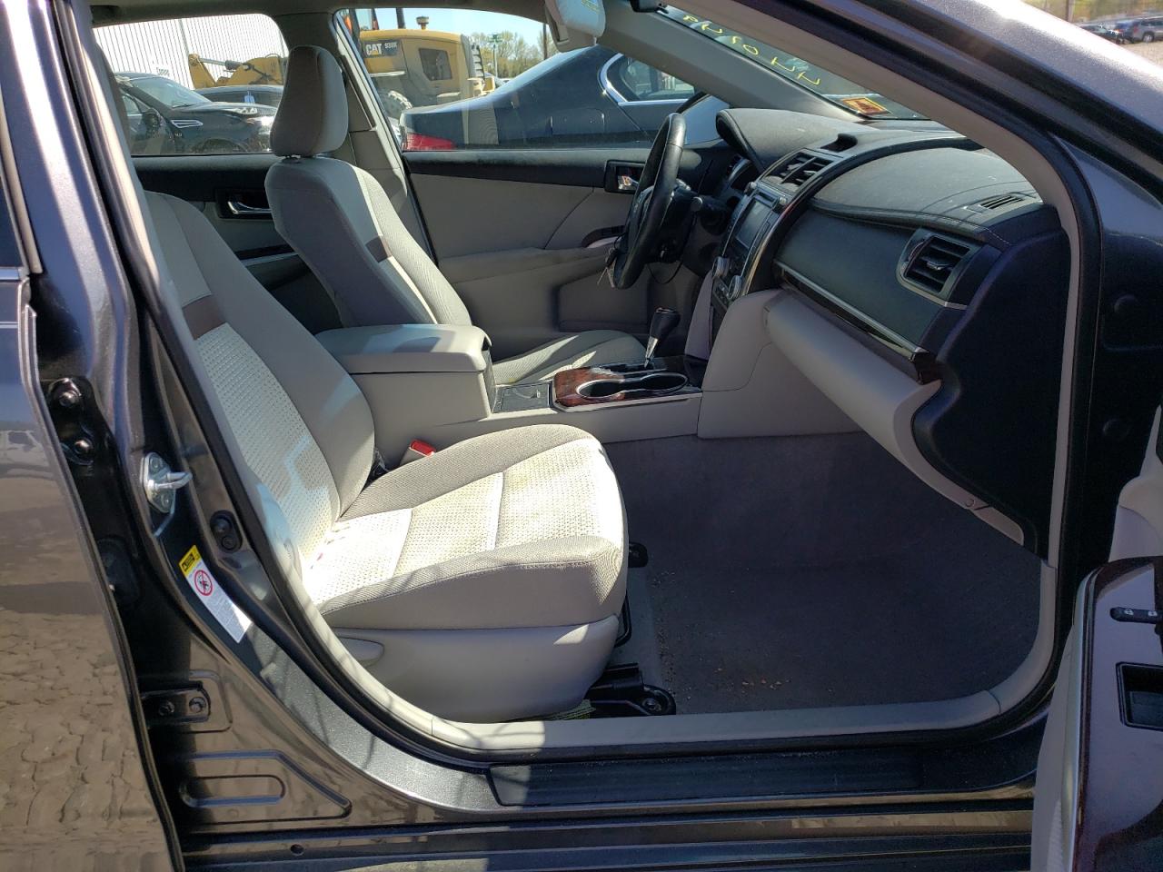 Photo 5 from auction – 2012 TOYOTA CAMRY BASE with VIN 4T4BF1FK9CR231337