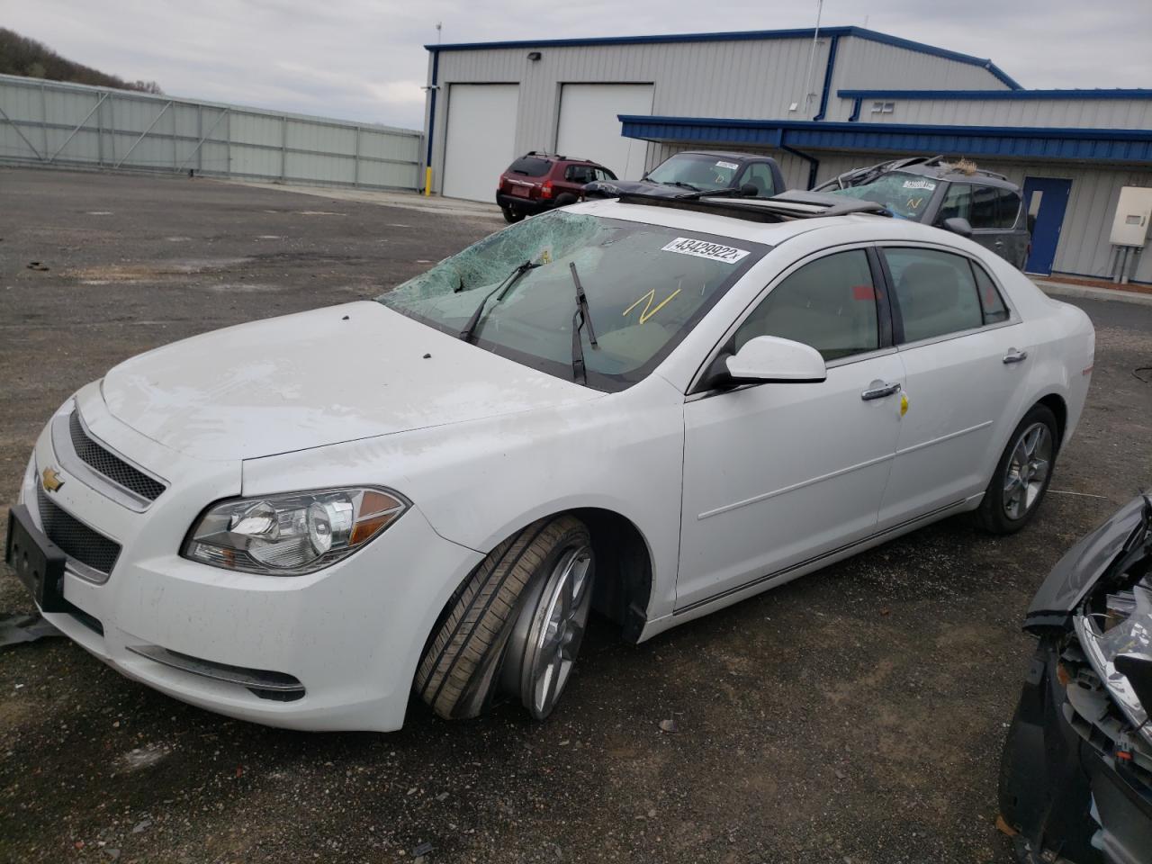 Photo 2 from auction – 2012 CHEVROLET MALIBU 2LT with VIN 1G1ZD5E02CF204987