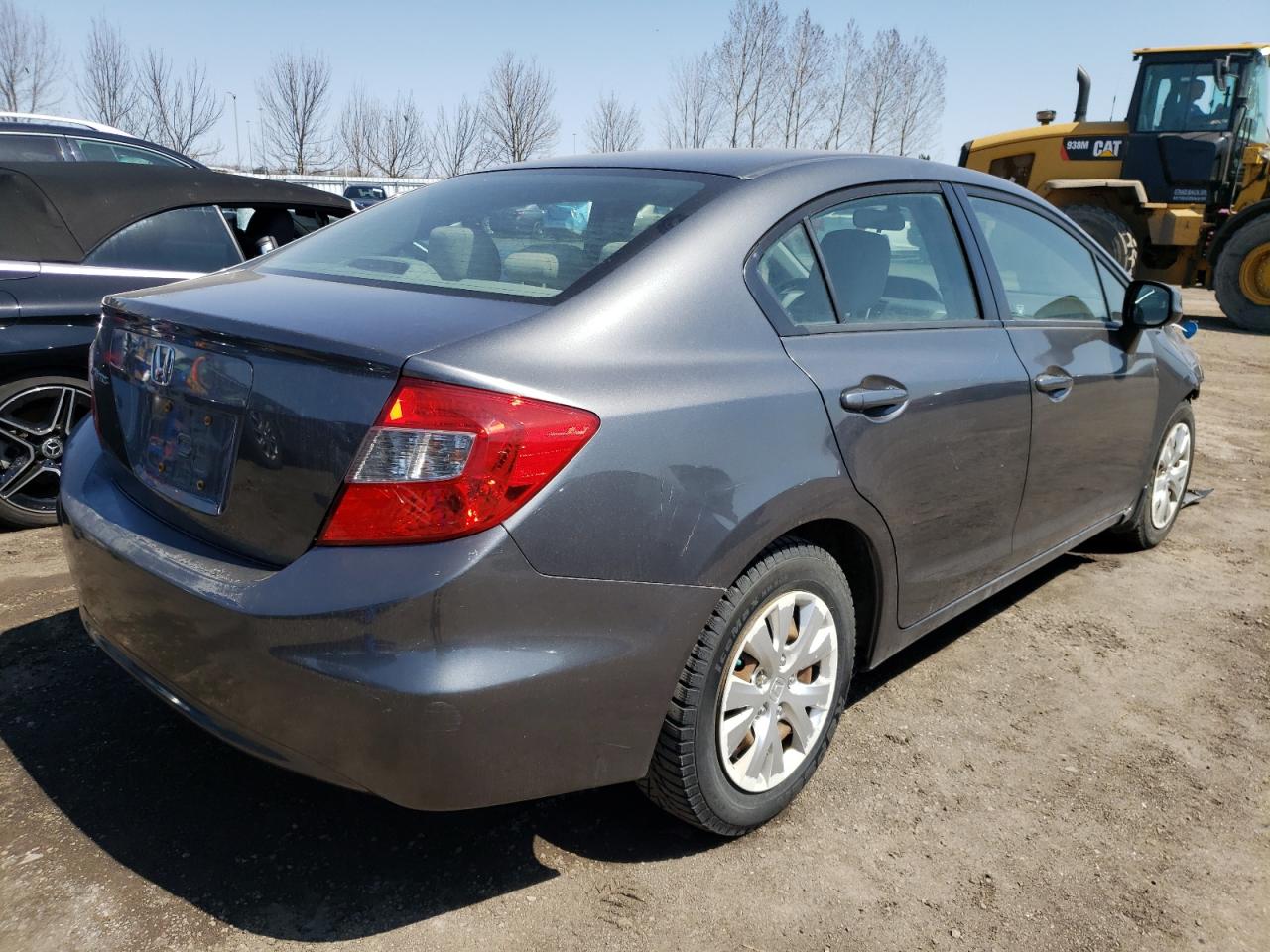Photo 4 from auction – 2012 HONDA CIVIC LX with VIN 2HGFB2F41CH105030