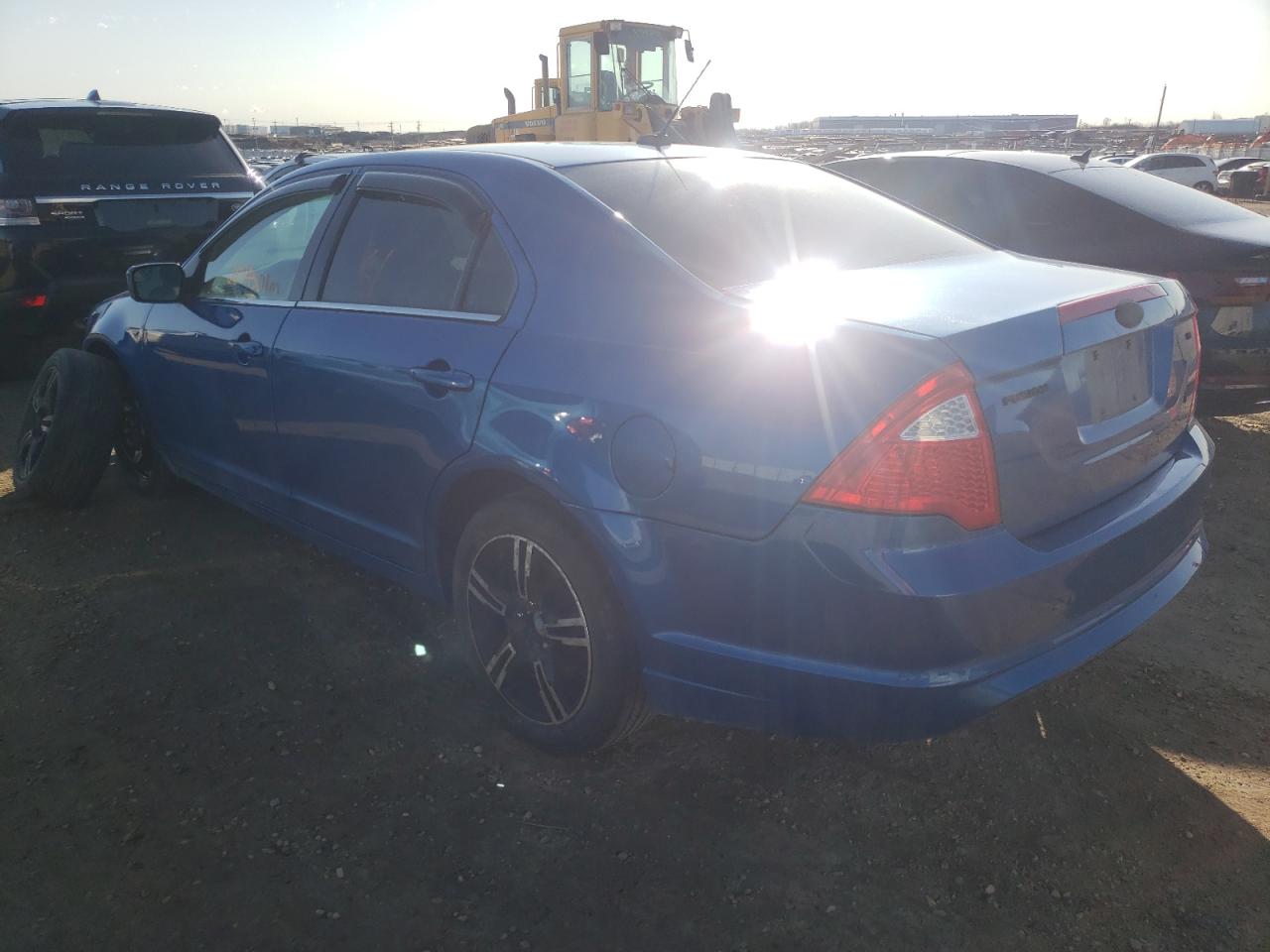 Photo 3 from auction – 2012 FORD FUSION SE with VIN 3FAHP0HA2CR423541