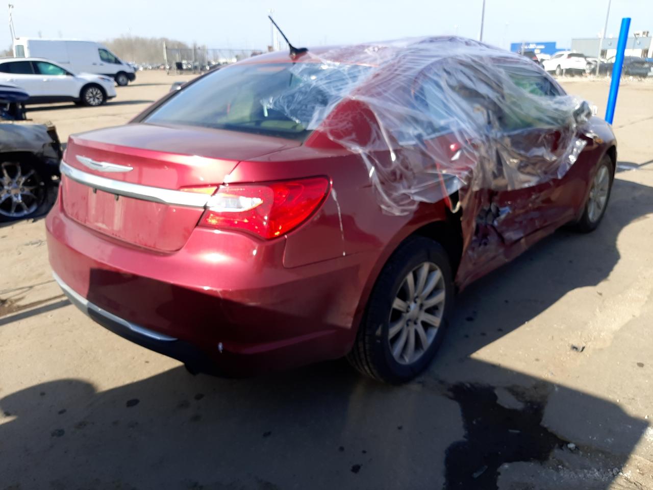Photo 4 from auction – 2011 CHRYSLER 200 TOURIN with VIN 1C3BC1FB9BN555456