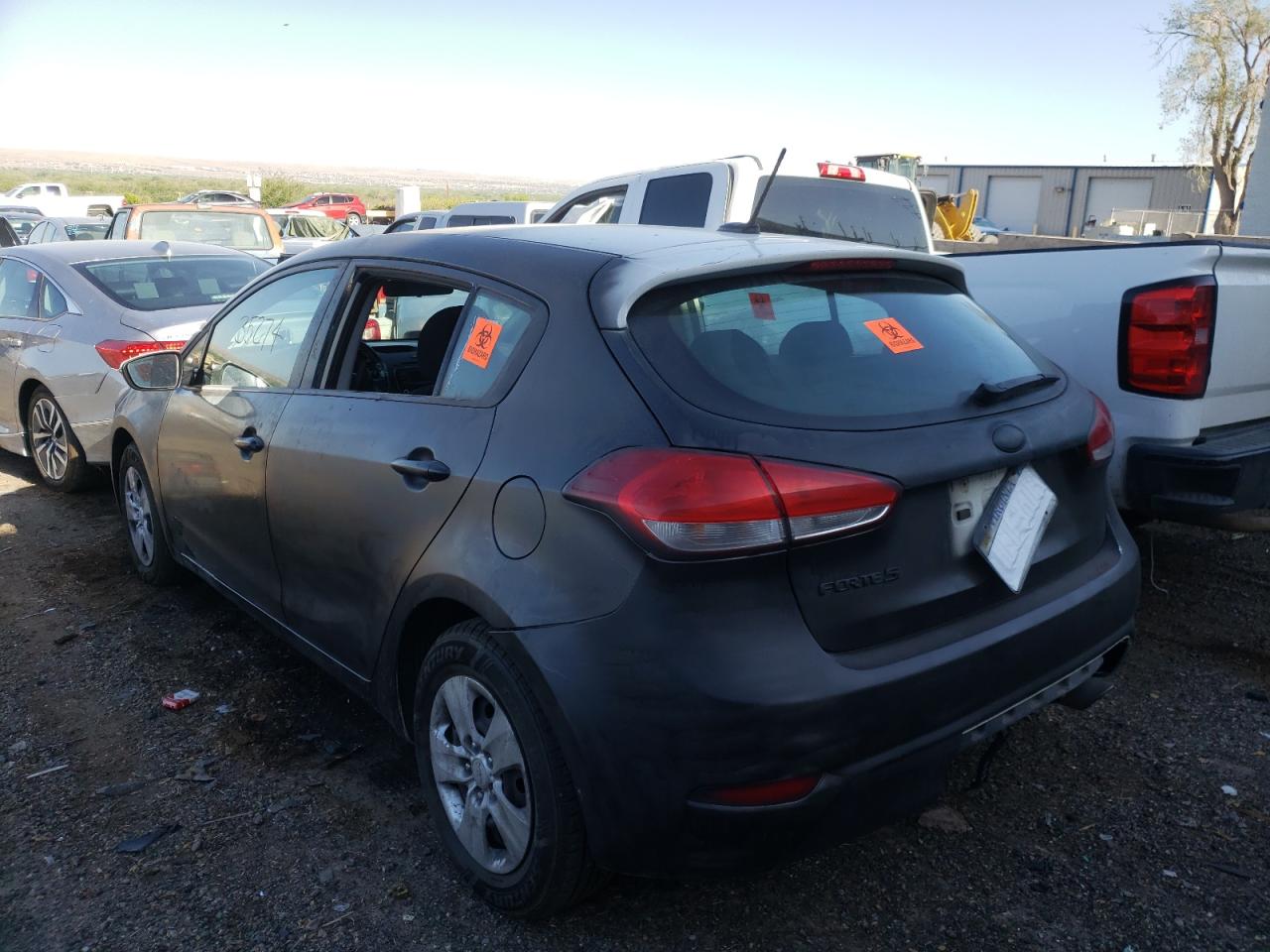 Photo 3 from auction – 2017 KIA FORTE LX with VIN KNAFK5A82H5684888