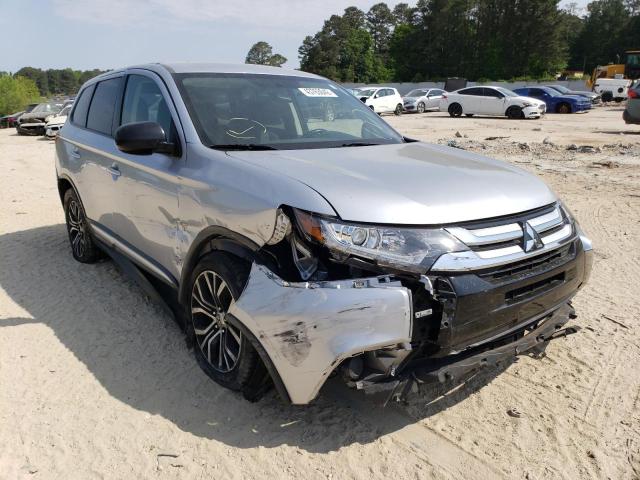 MITSUBISHI OUTLANDER 2017 مع رقم تعريف المركبة JA4AD2A32HZ043785 - صورة من المزاد