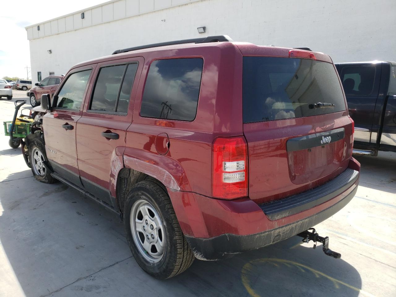Photo 3 from auction – 2016 JEEP PATRIOT SP with VIN 1C4NJPBB9GD575503