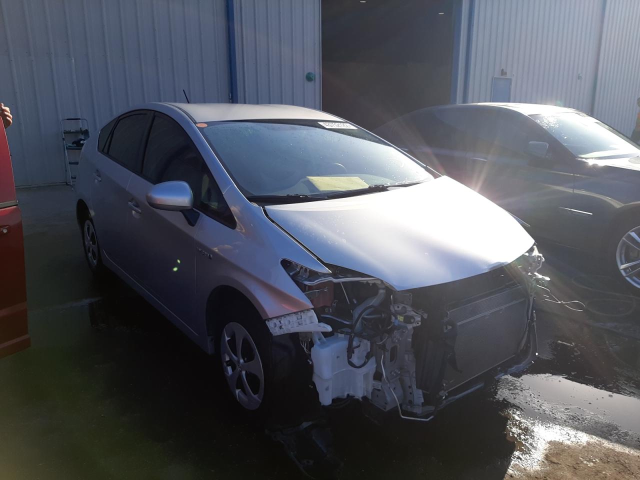 TOYOTA PRIUS 2015 with VIN JTDKN3DU2F1997305 - Photo from auction