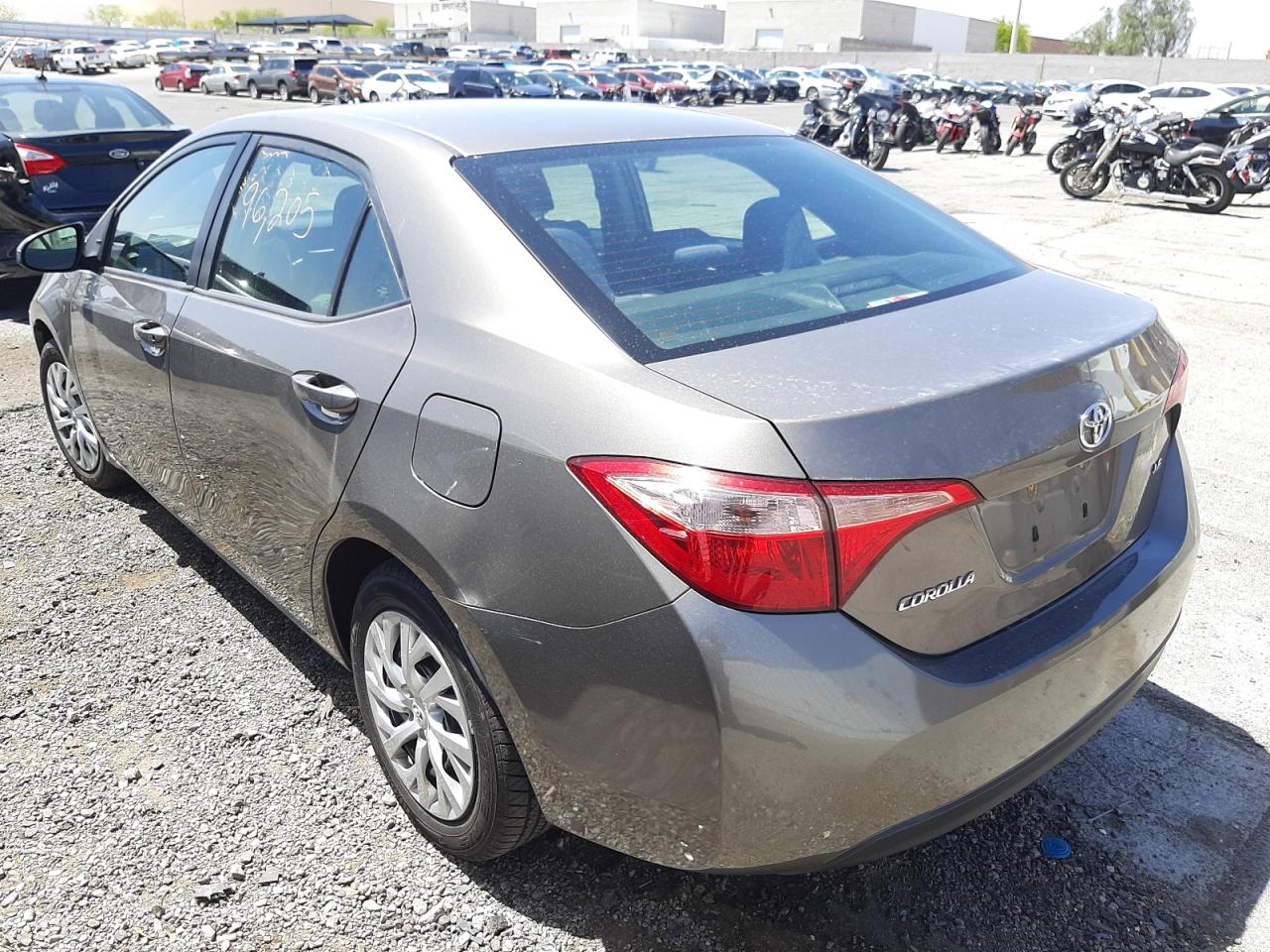 Photo 3 from auction – 2018 TOYOTA COROLLA L with VIN 2T1BURHE1JC066730