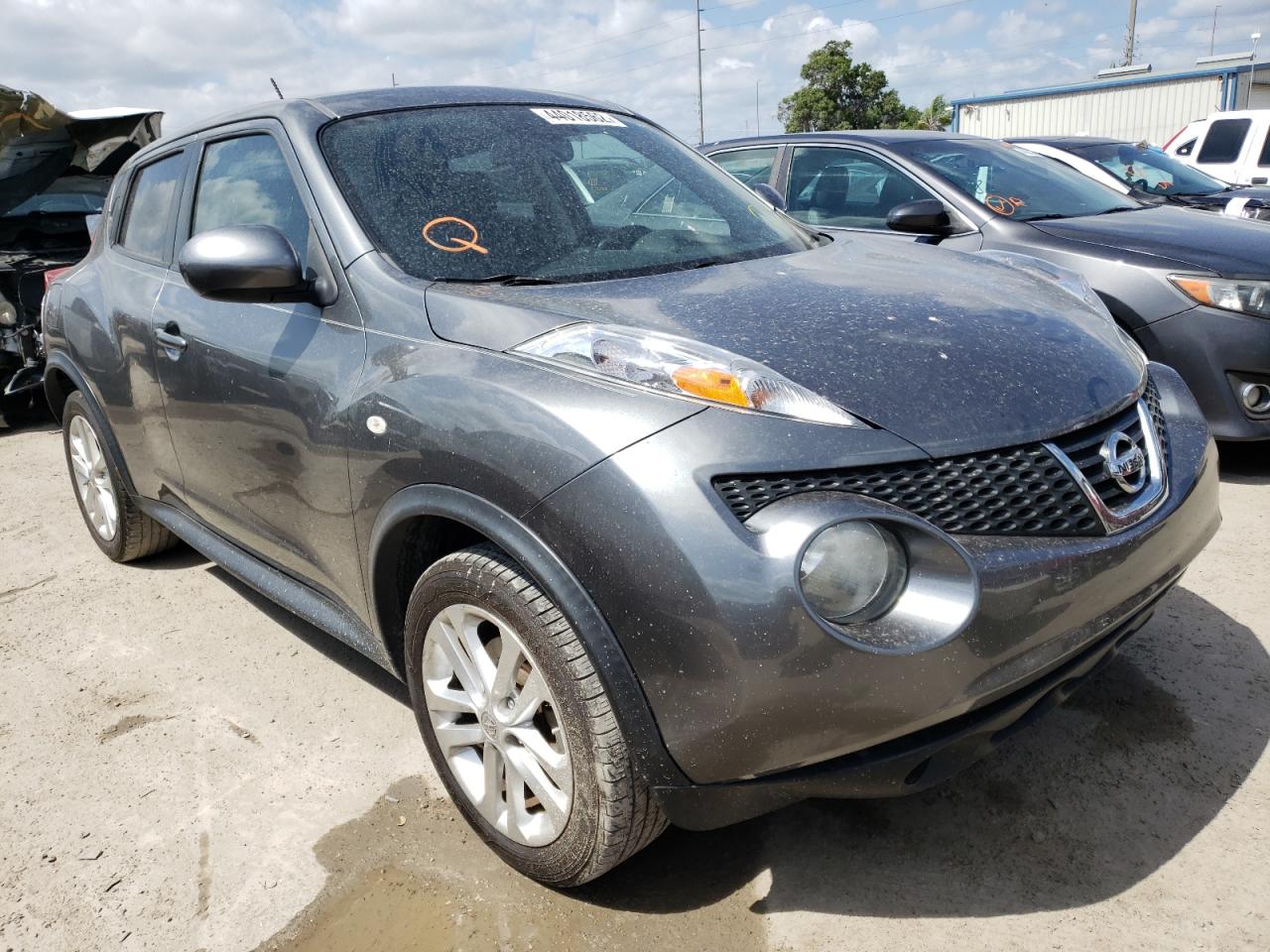 NISSAN JUKE S 2013 with VIN JN8AF5MR4DT224003 - Photo from auction