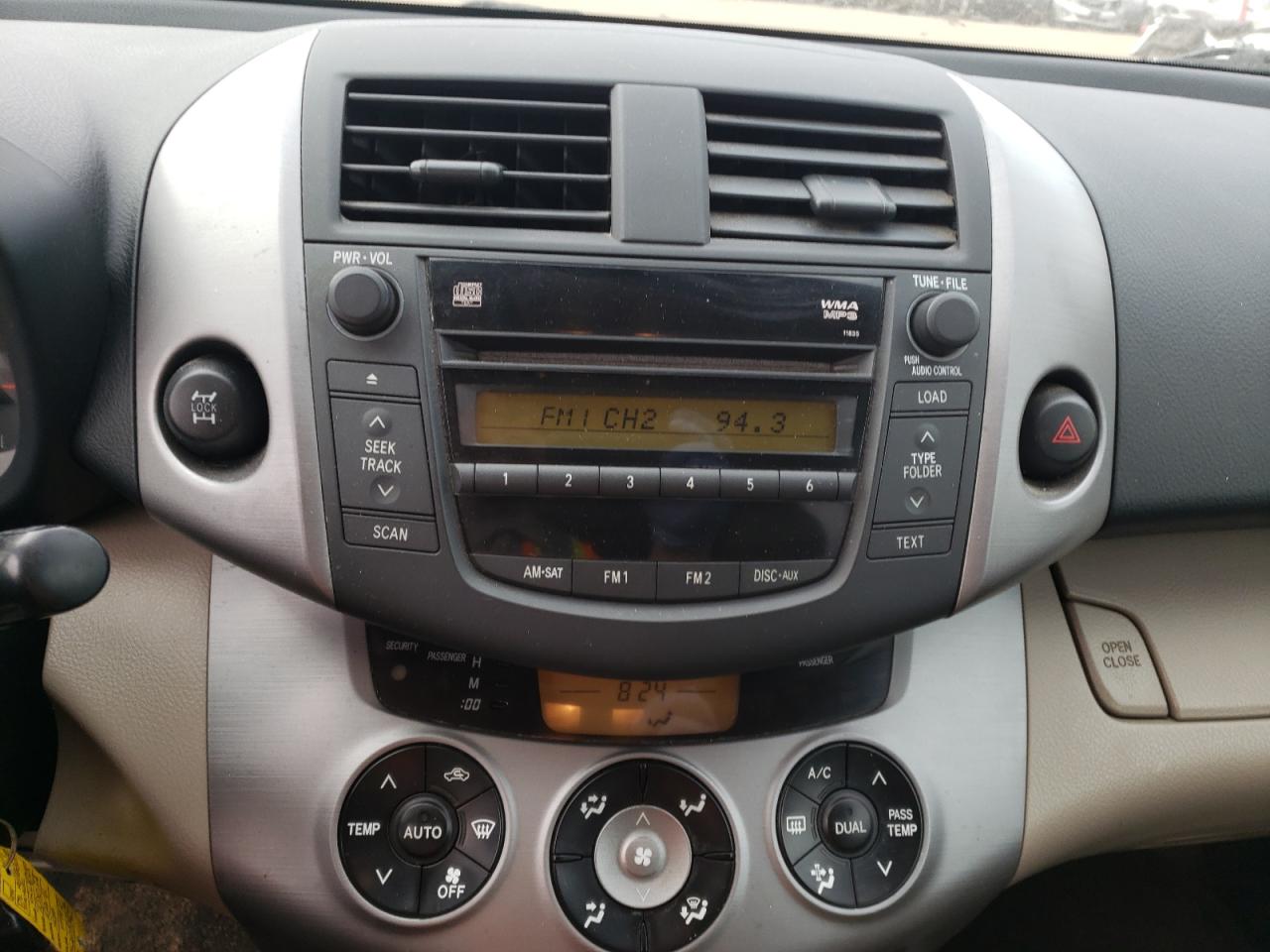 Photo 9 from auction – 2008 TOYOTA RAV4 LIMIT with VIN JTMBD31V485205585