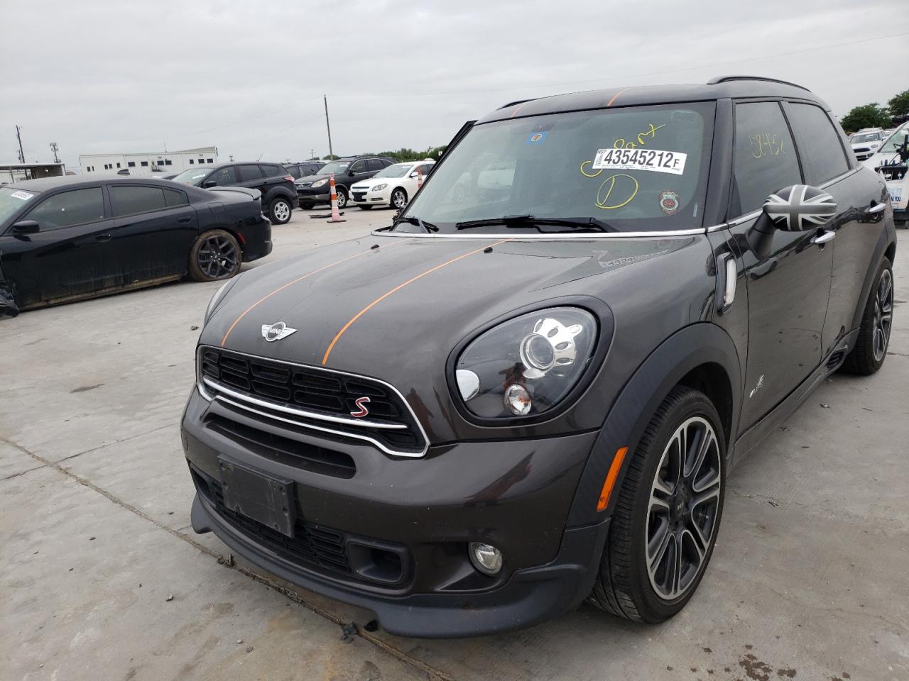 Photo 2 from auction – 2016 MINI COOPER S C with VIN WMWZC5C56GWU01026
