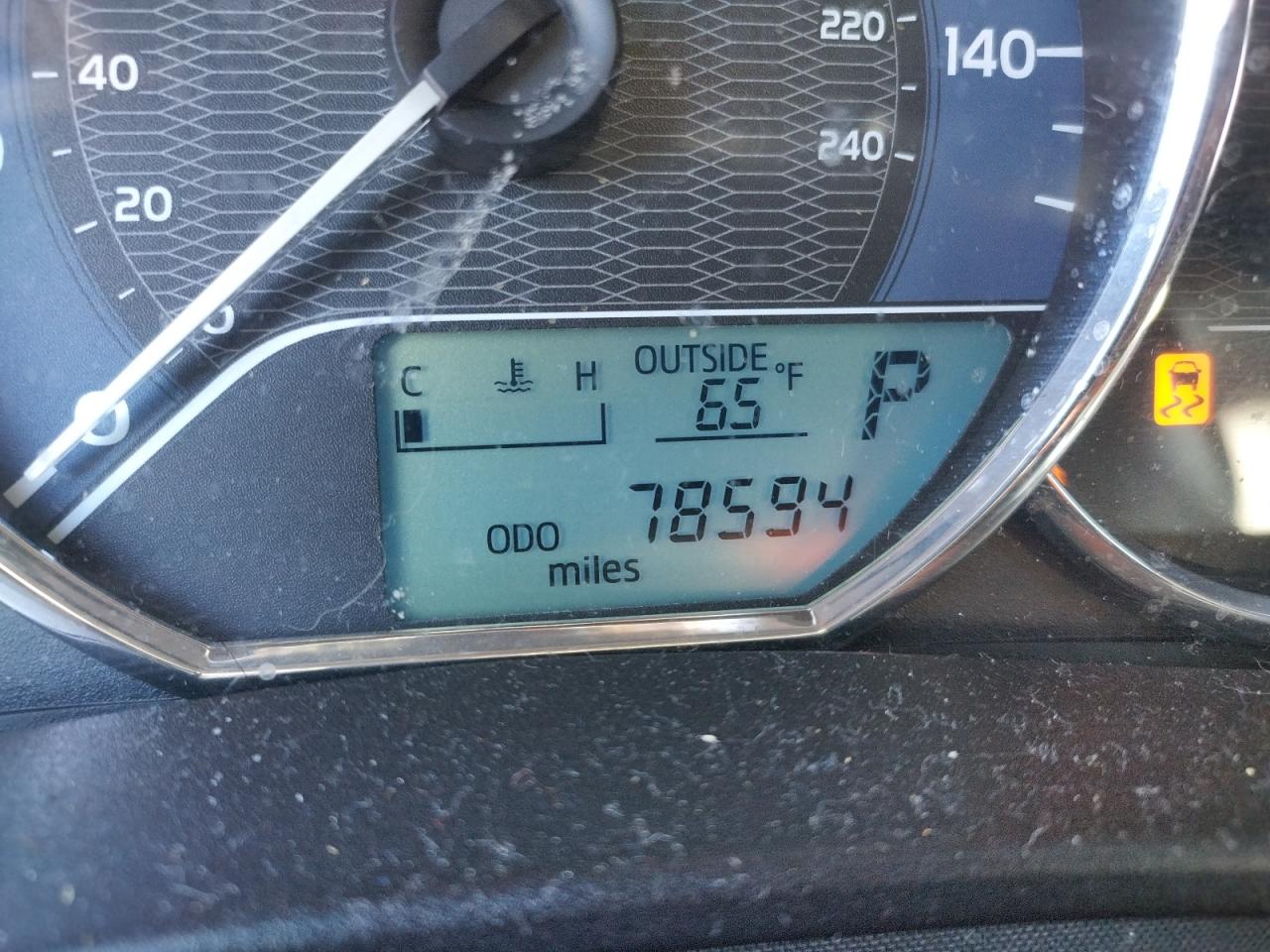 Photo 8 from auction – 2015 TOYOTA COROLLA L with VIN 2T1BURHE2FC412663