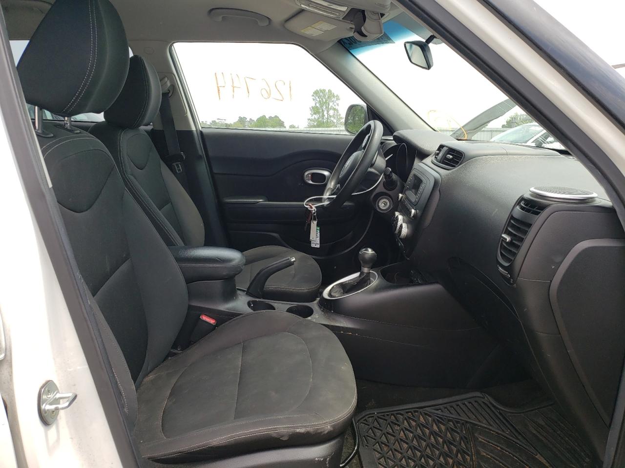 Photo 5 from auction – 2014 KIA SOUL with VIN KNDJN2A24E7737234