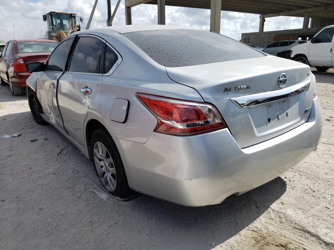 Photo 3 from auction – 2013 NISSAN ALTIMA 2.5 with VIN 1N4AL3AP7DN523491