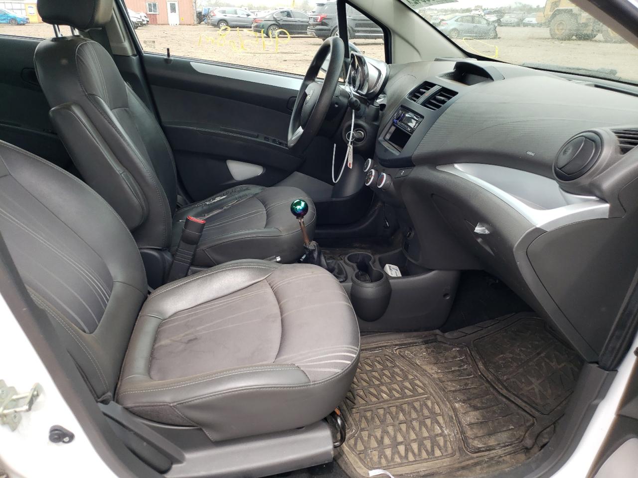 Фото 5 с аукциона – 2013 CHEVROLET SPARK LS с VIN KL8CA6S91DC586312