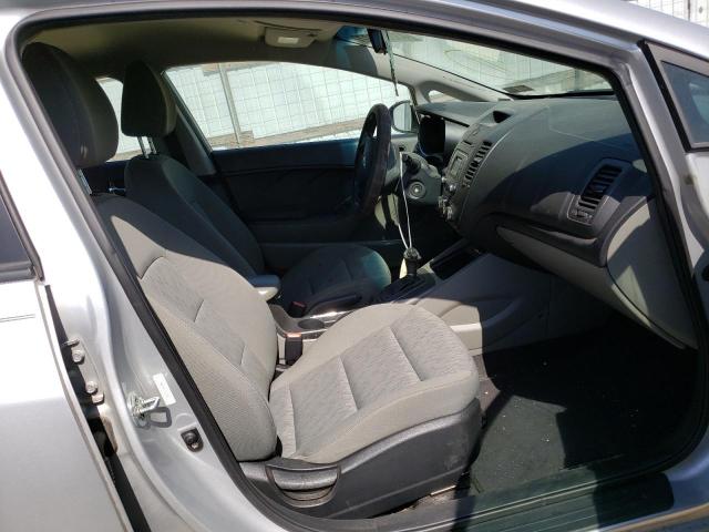 Photo 5 from auction – 2016 KIA FORTE LX with VIN KNAFK4A67G5541989