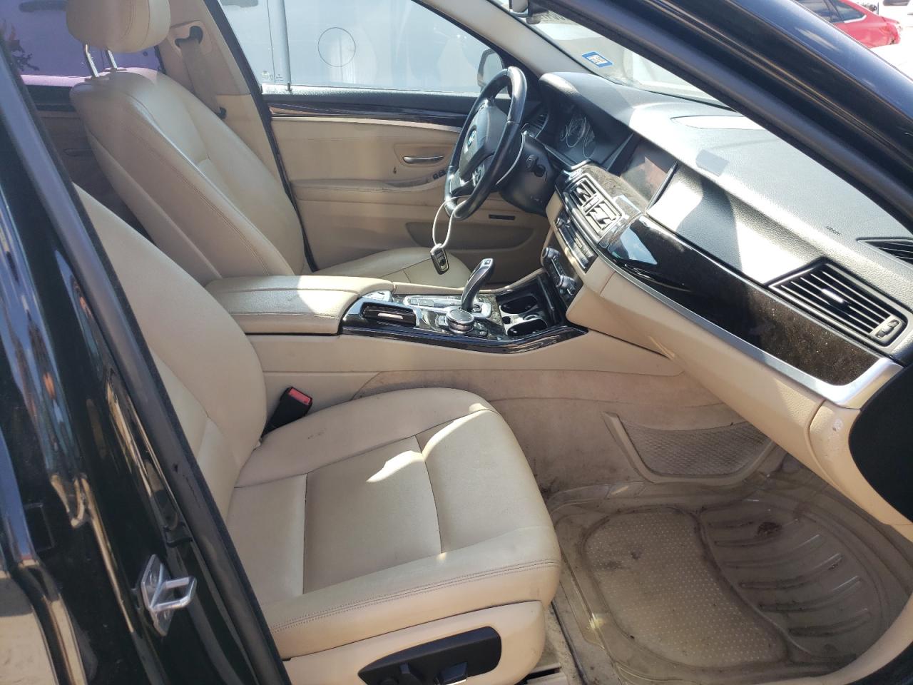 Photo 5 from auction – 2015 BMW 535 I with VIN WBA5B1C55FD921769