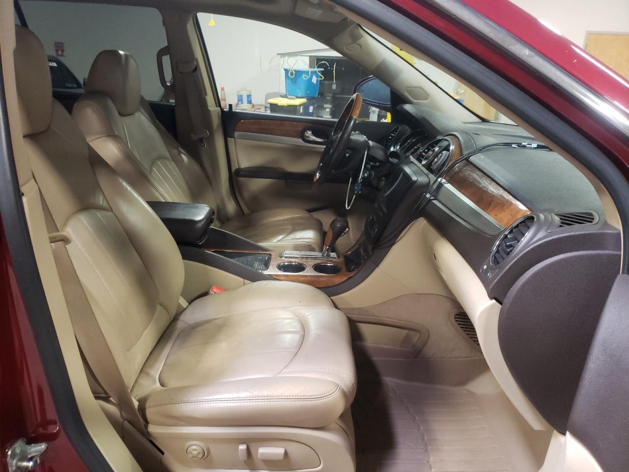 Photo 5 from auction – 2008 BUICK ENCLAVE CX with VIN 5GAEV23708J280795