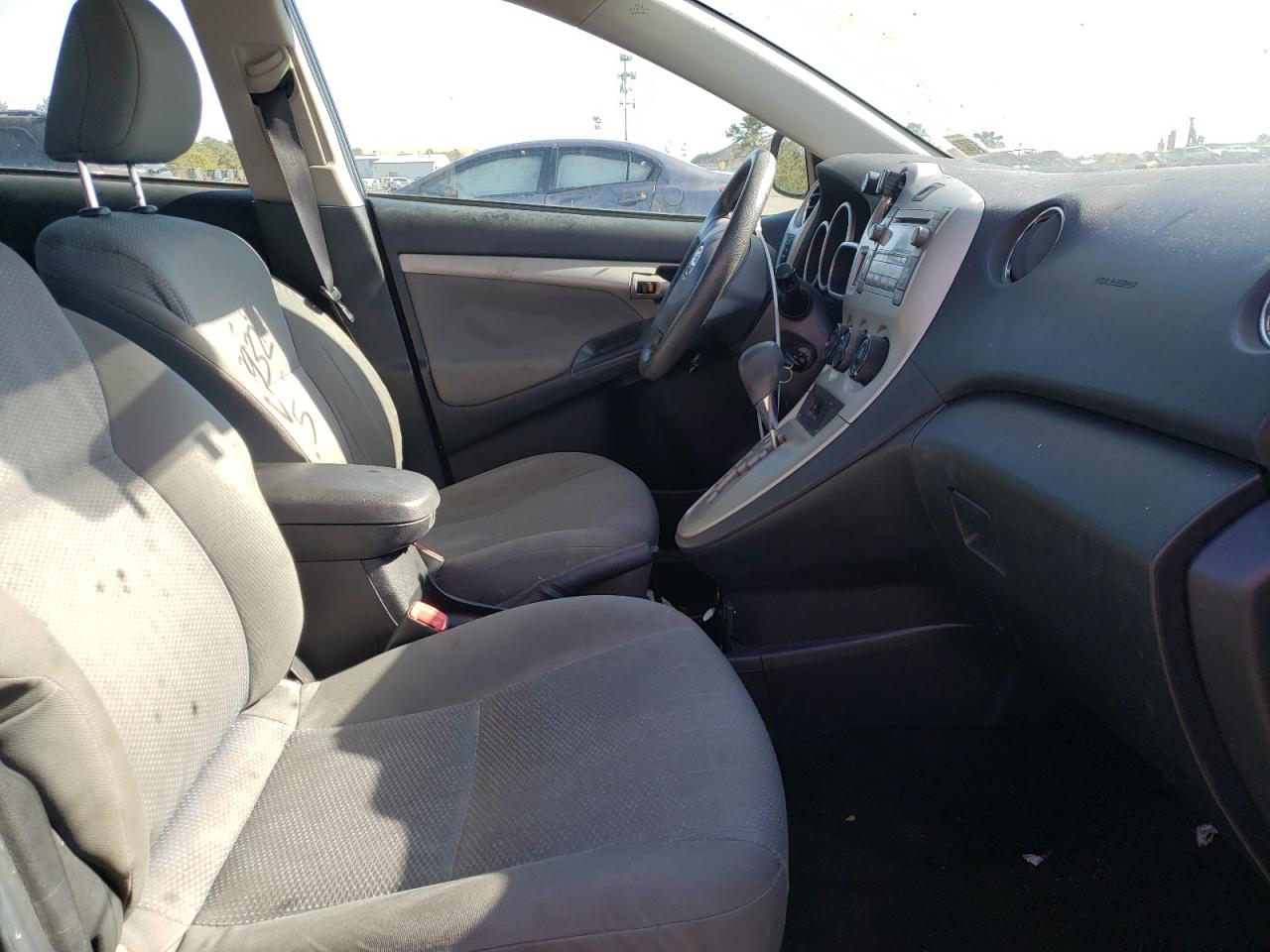 Photo 5 from auction – 2009 TOYOTA COROLLA MA with VIN 2T1LE40E69C010715