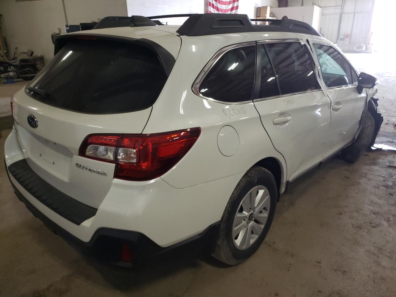 Photo 17 from auction – 2019 SUBARU OUTBACK 2. with VIN 4S4BSAHC1K3211809