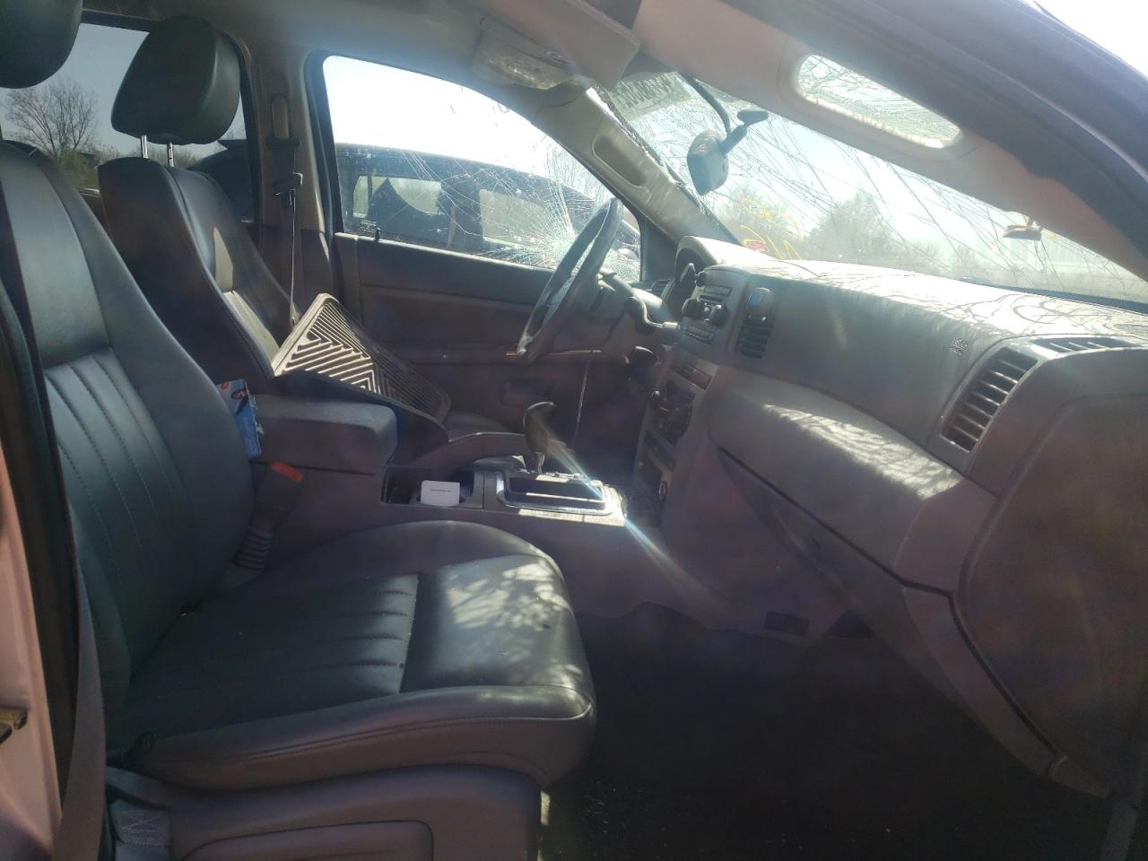 Photo 5 from auction – 2006 JEEP GRAND CHER with VIN 1J4GR48K86C114198
