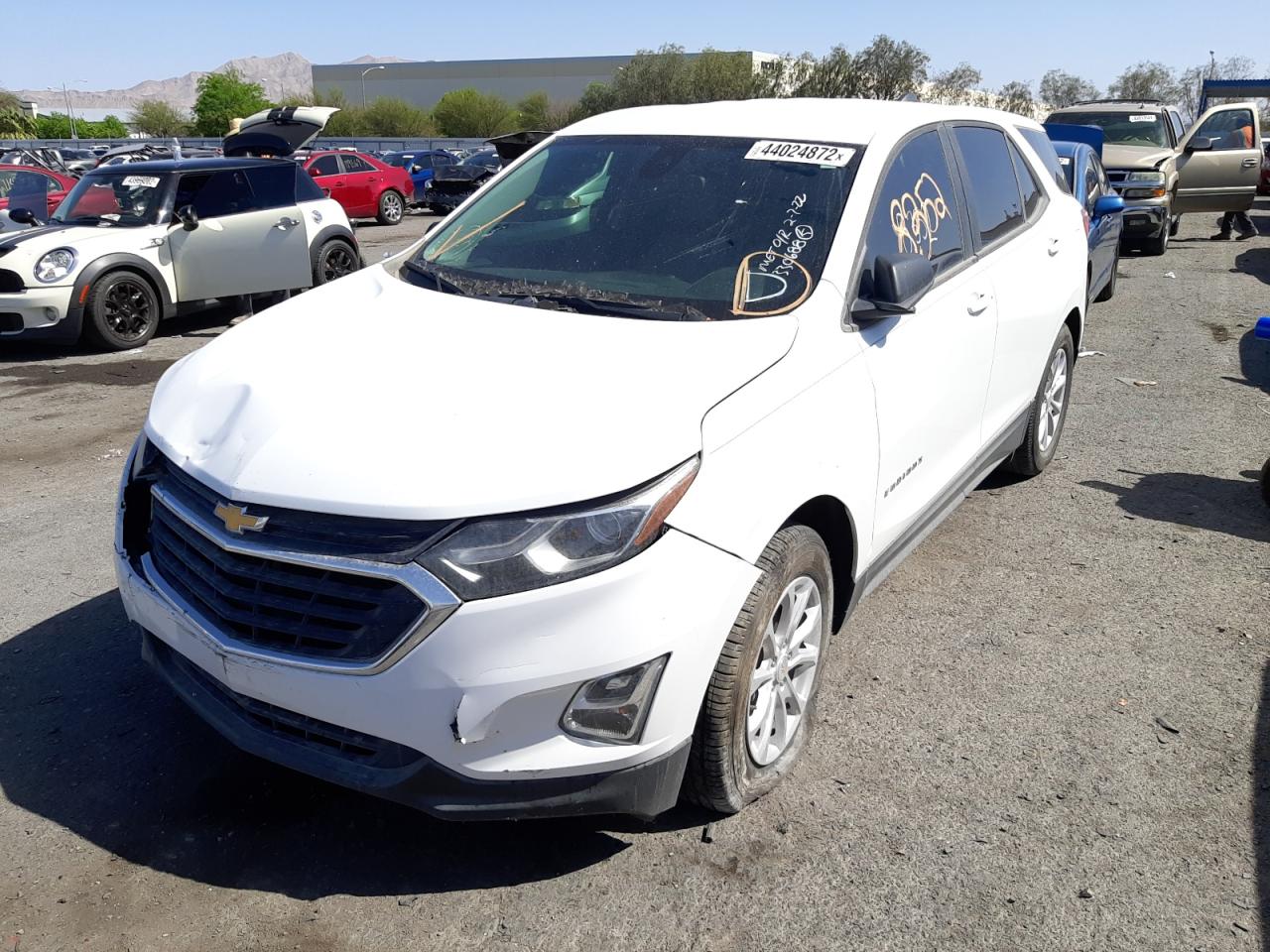 Photo 2 from auction – 2020 CHEVROLET EQUINOX LS with VIN 3GNAXHEV2LS529277