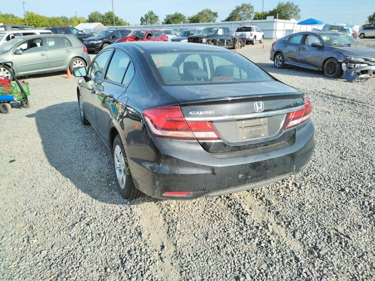 Photo 3 from auction – 2015 HONDA CIVIC LX with VIN 19XFB2F5XFE261719