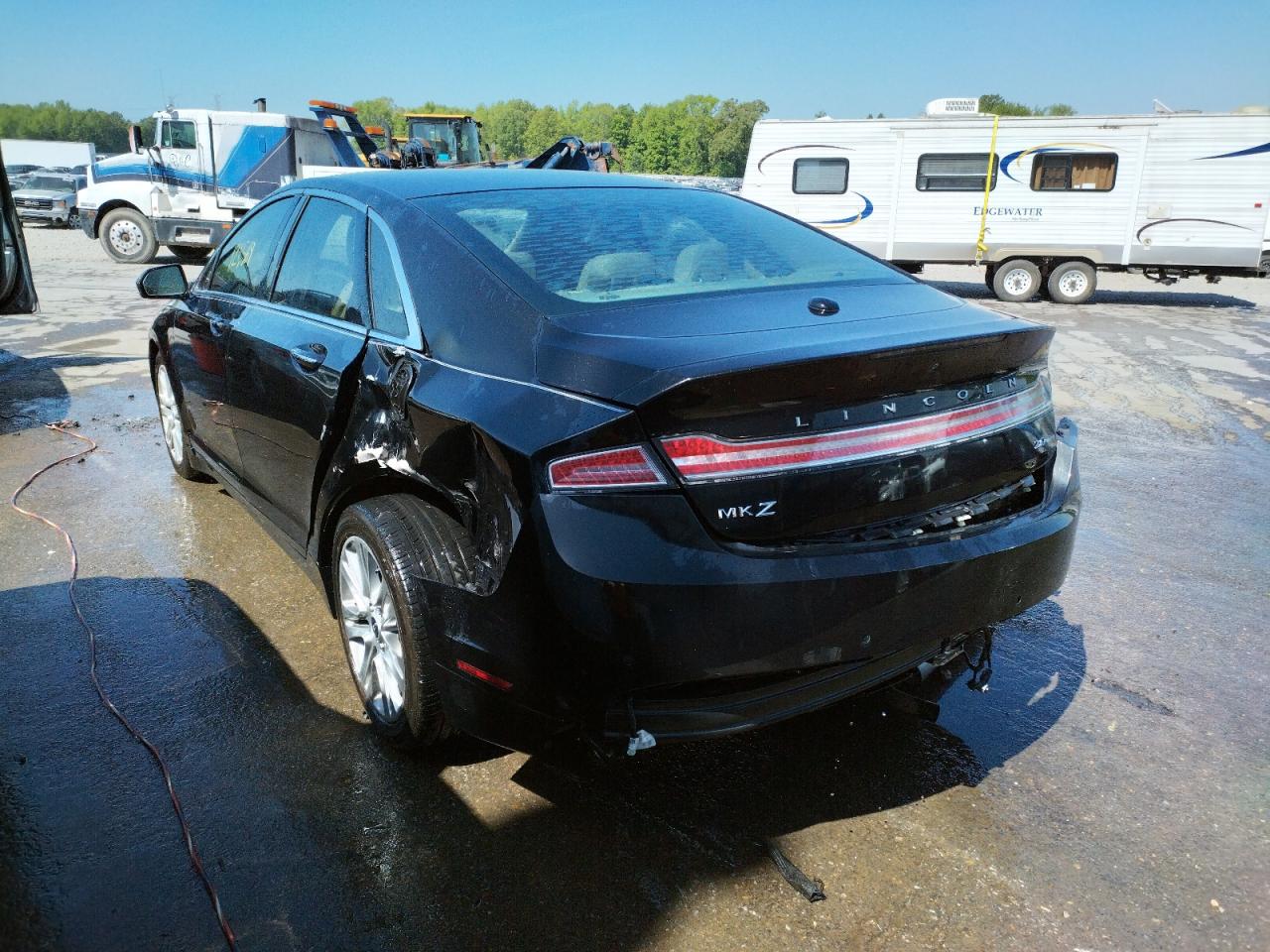 Photo 3 from auction – 2014 LINCOLN MKZ with VIN 3LN6L2G98ER826616