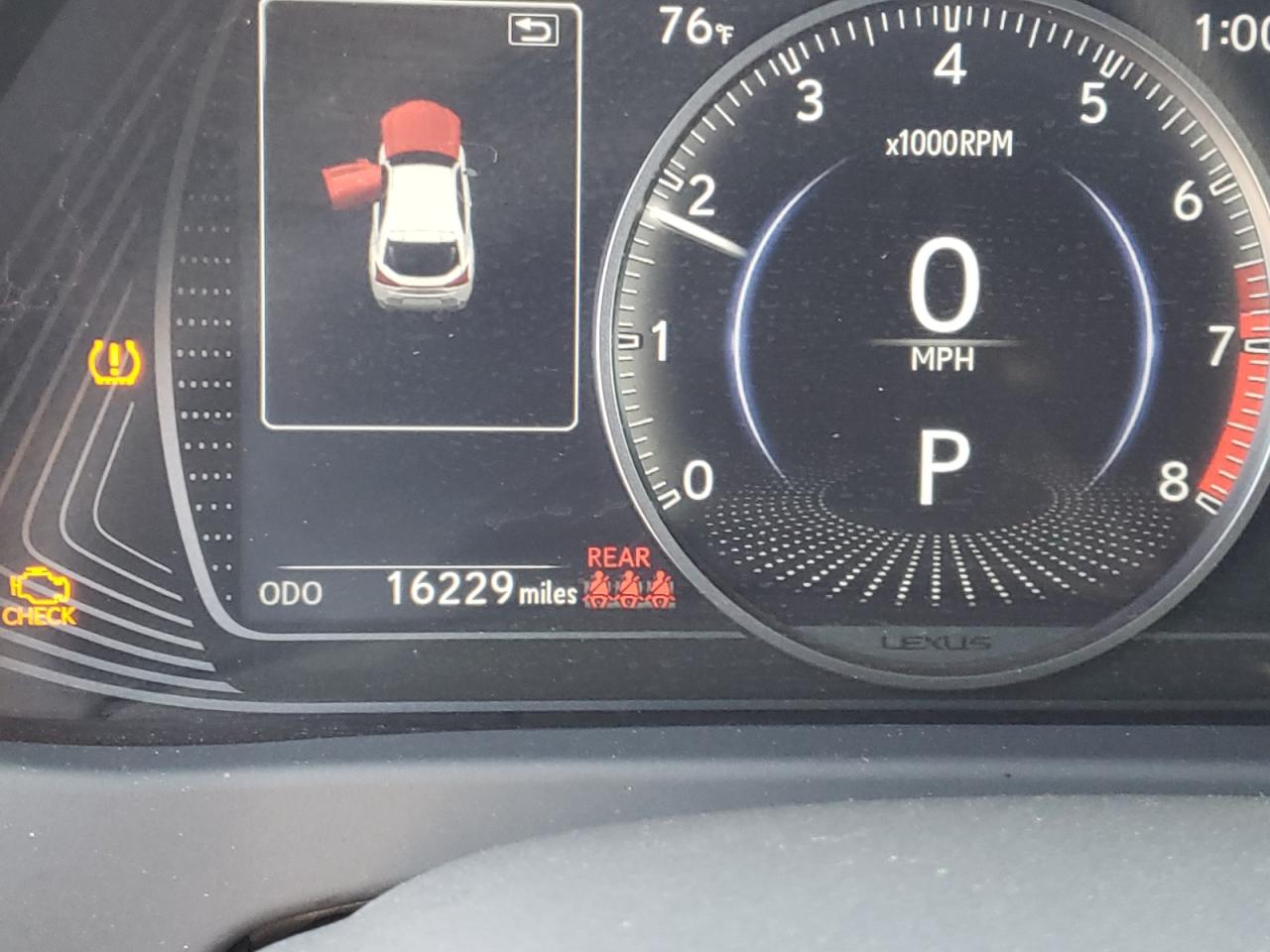 Photo 8 from auction – 2019 LEXUS UX 200 with VIN JTHY3JBH3K2007341