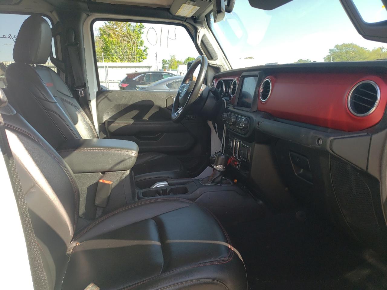 Photo 5 from auction – 2020 JEEP GLADIATOR with VIN 1C6JJTBG9LL198200